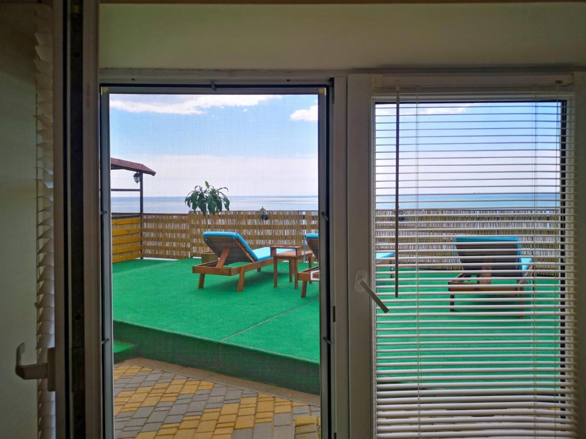 Sea View Apartments Odessa Exterior foto